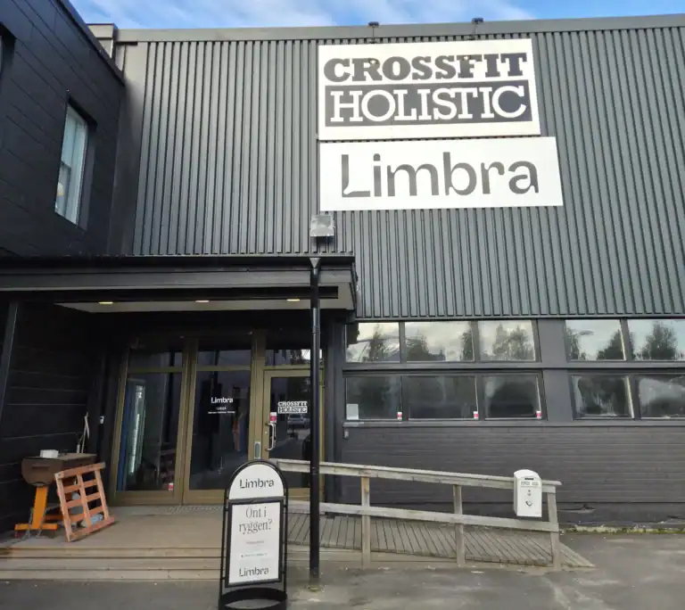 Entré till Limba Crossfit Holistic i Luleå.