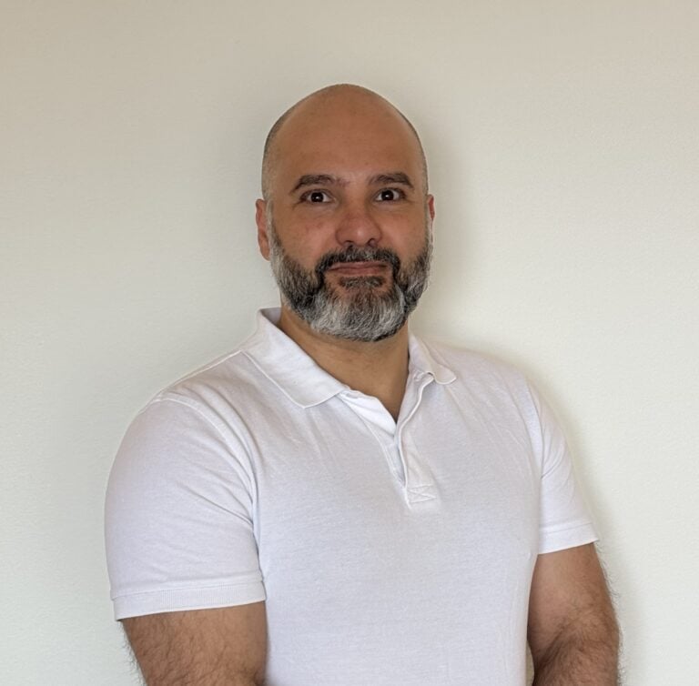 Ariel Zamit, Massageterapeut på Limbra