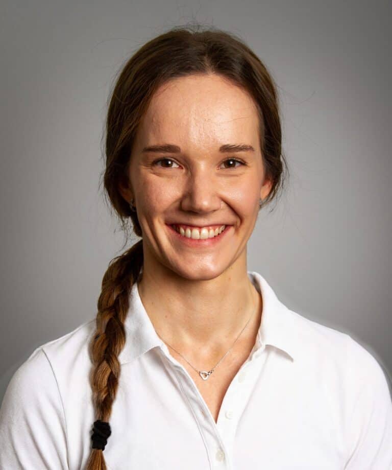Evelina Angrén, Leg. Naprapat på Limbra